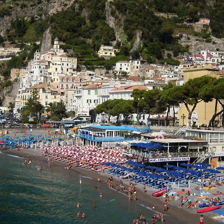 Peonia Daire Amalfi Dış mekan fotoğraf